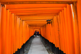 伏見稲荷大社